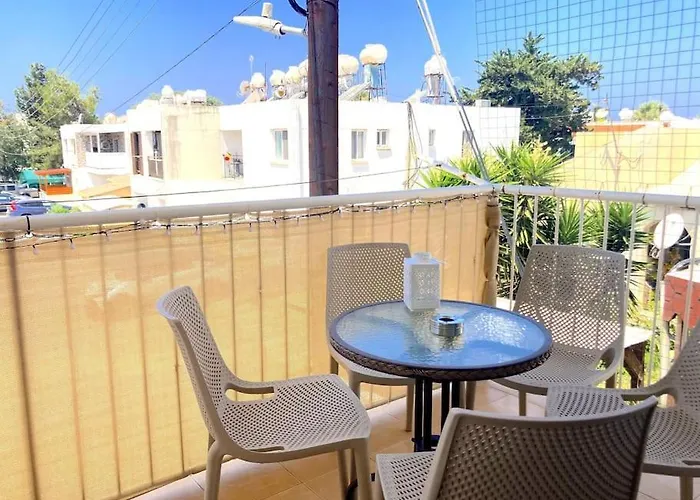 Tranquil Super Central 1Br Near Paphos Harbour